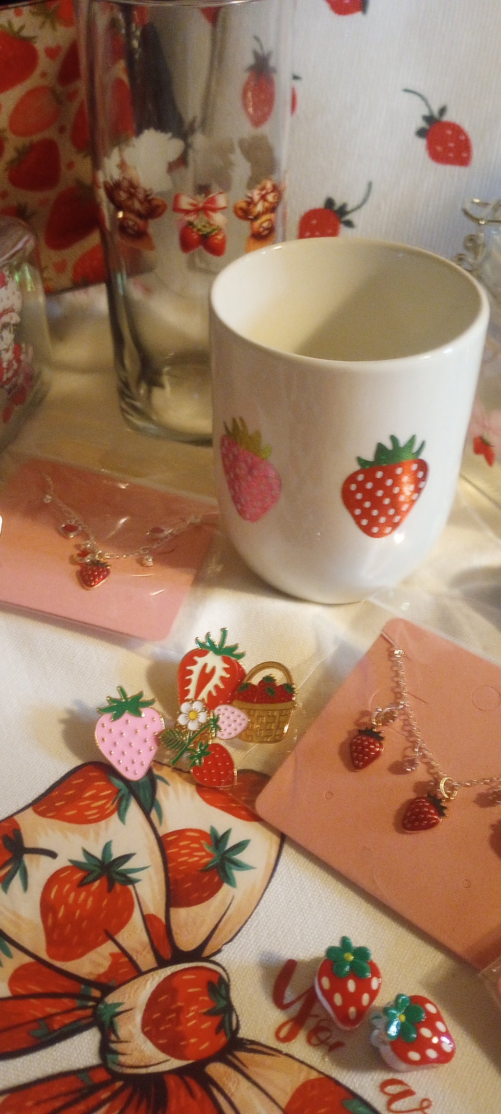 The All Things Strawberry Box