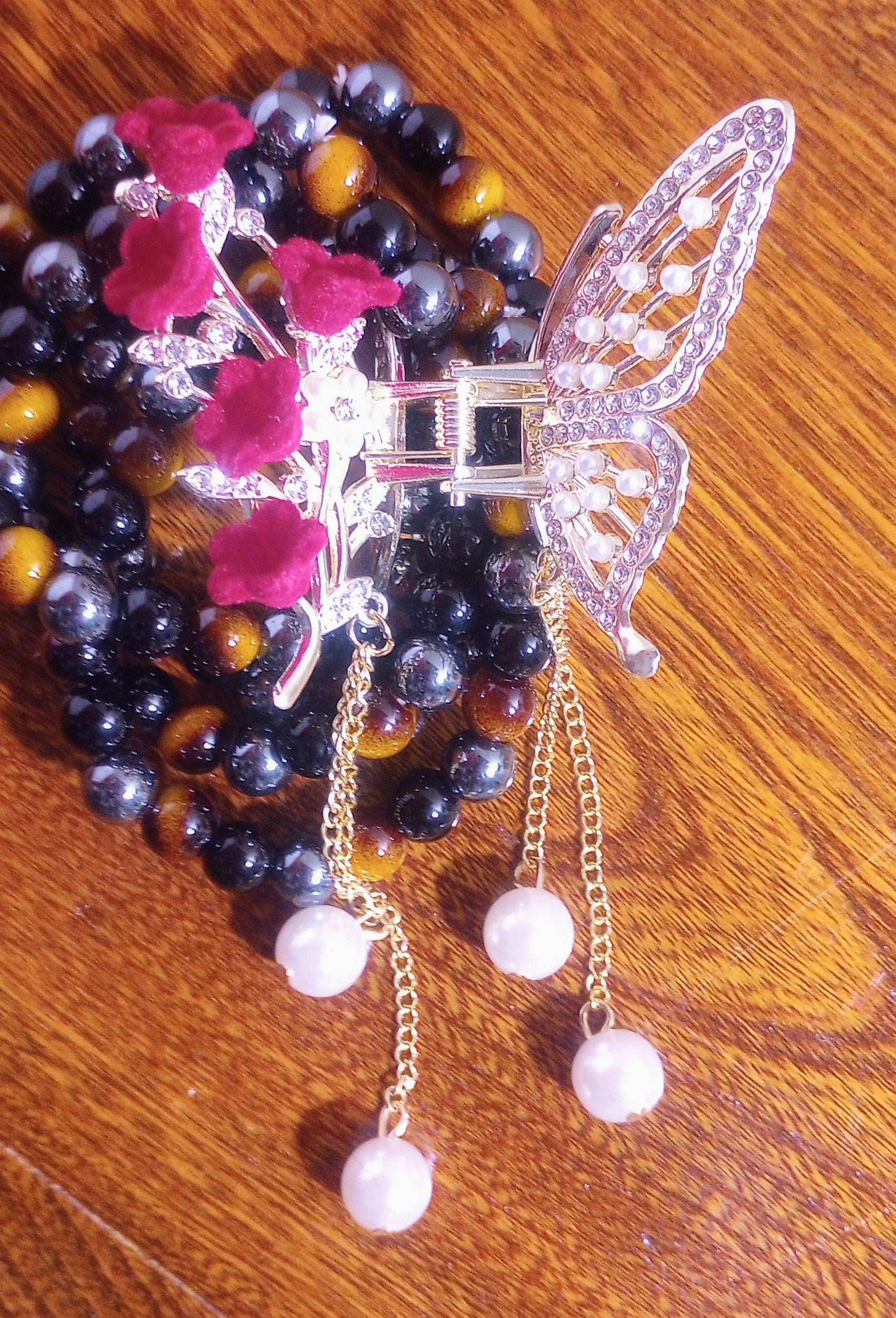 Butterfly Hair Claw Clip with Red Roses and Pearls