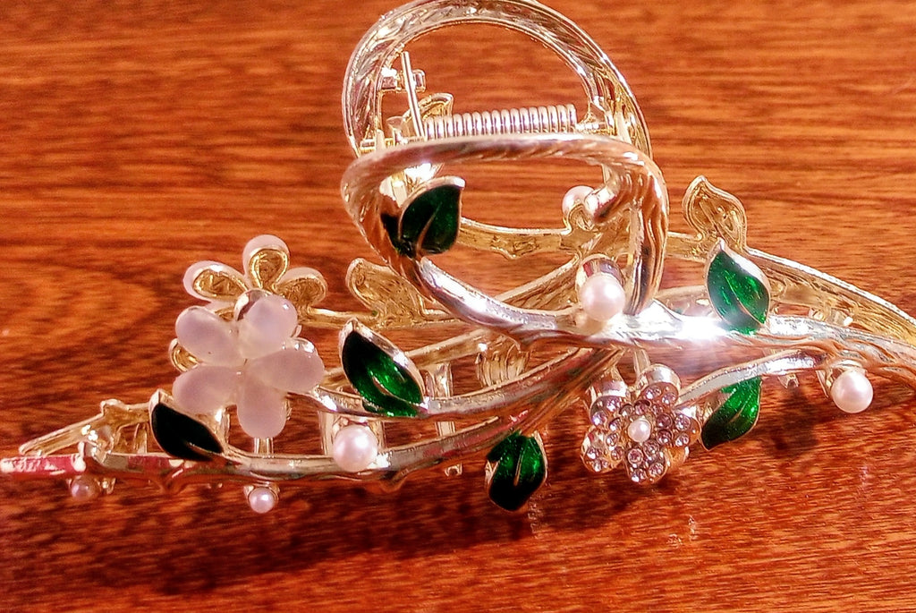 Vining White Flower Metal Hair Claw Clip, Full Size