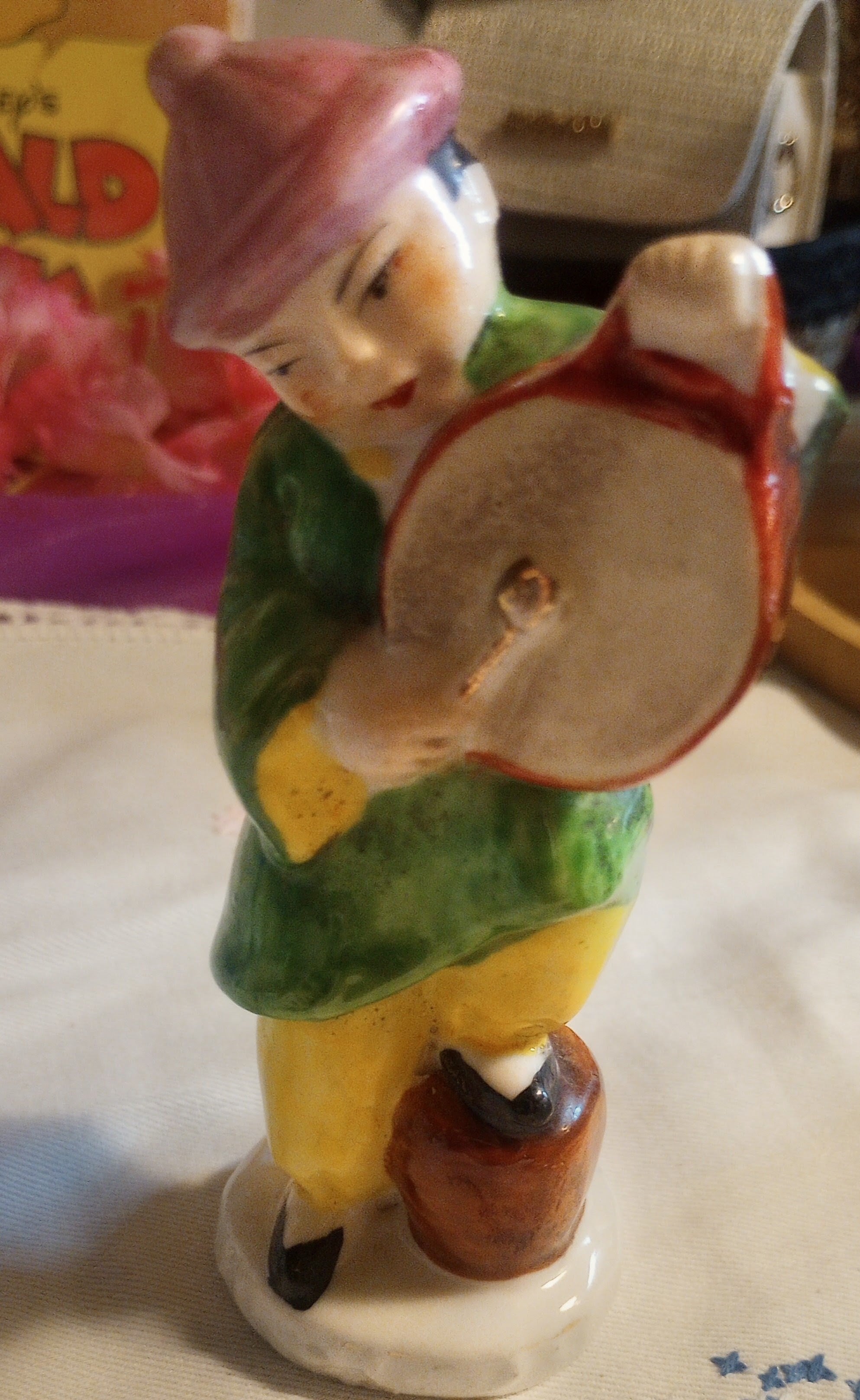 The Vintage Mystery Scoop.