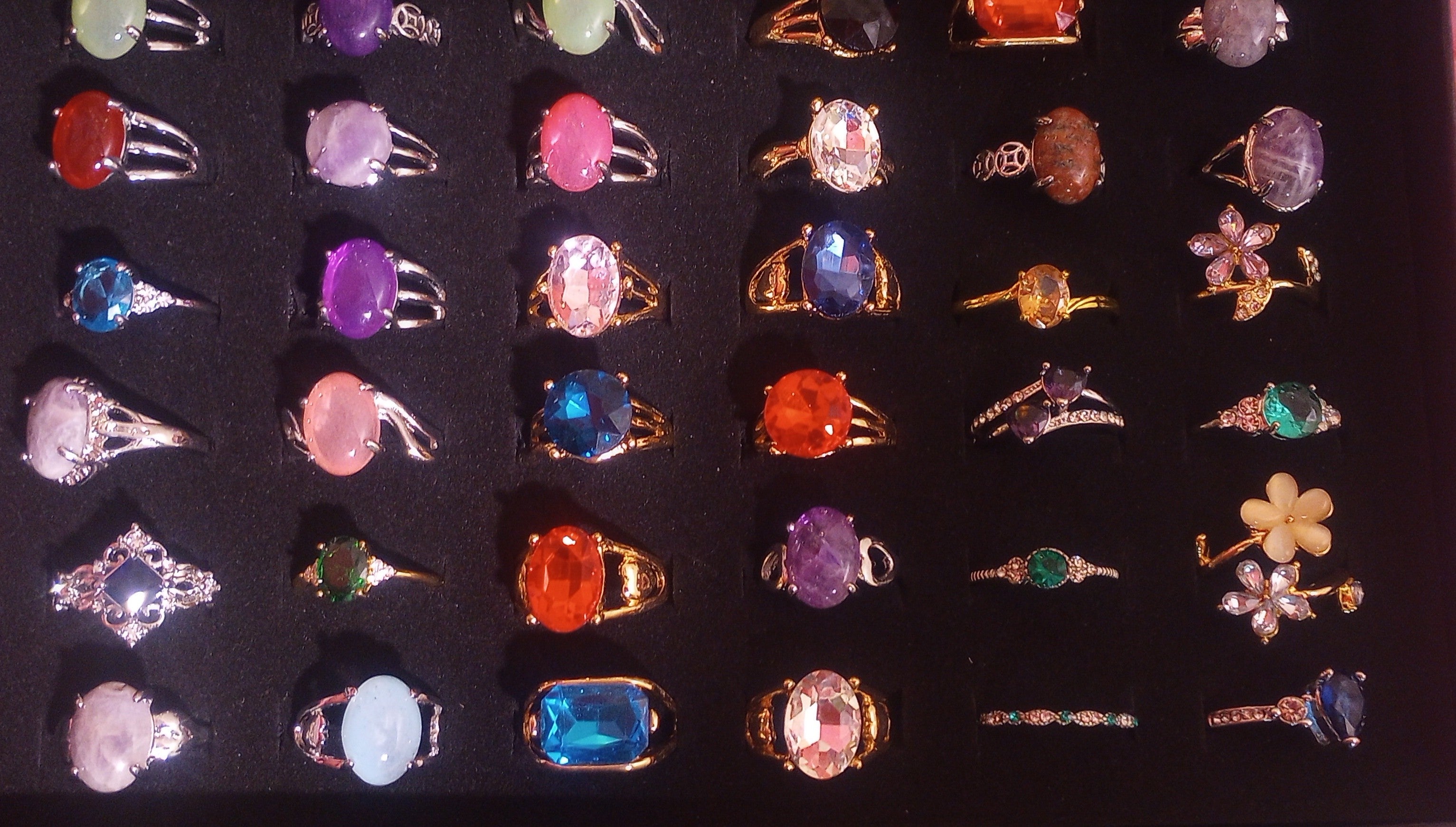 Jewelry Scoop