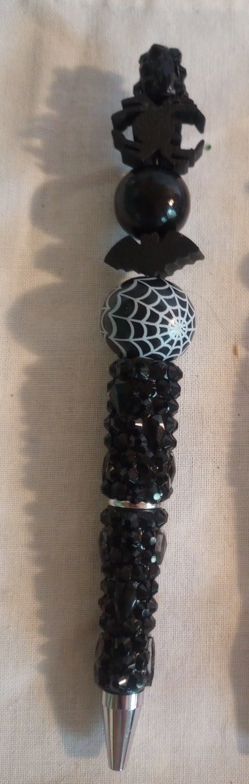 The Lady Sue Bat & Spider Halloween Pen