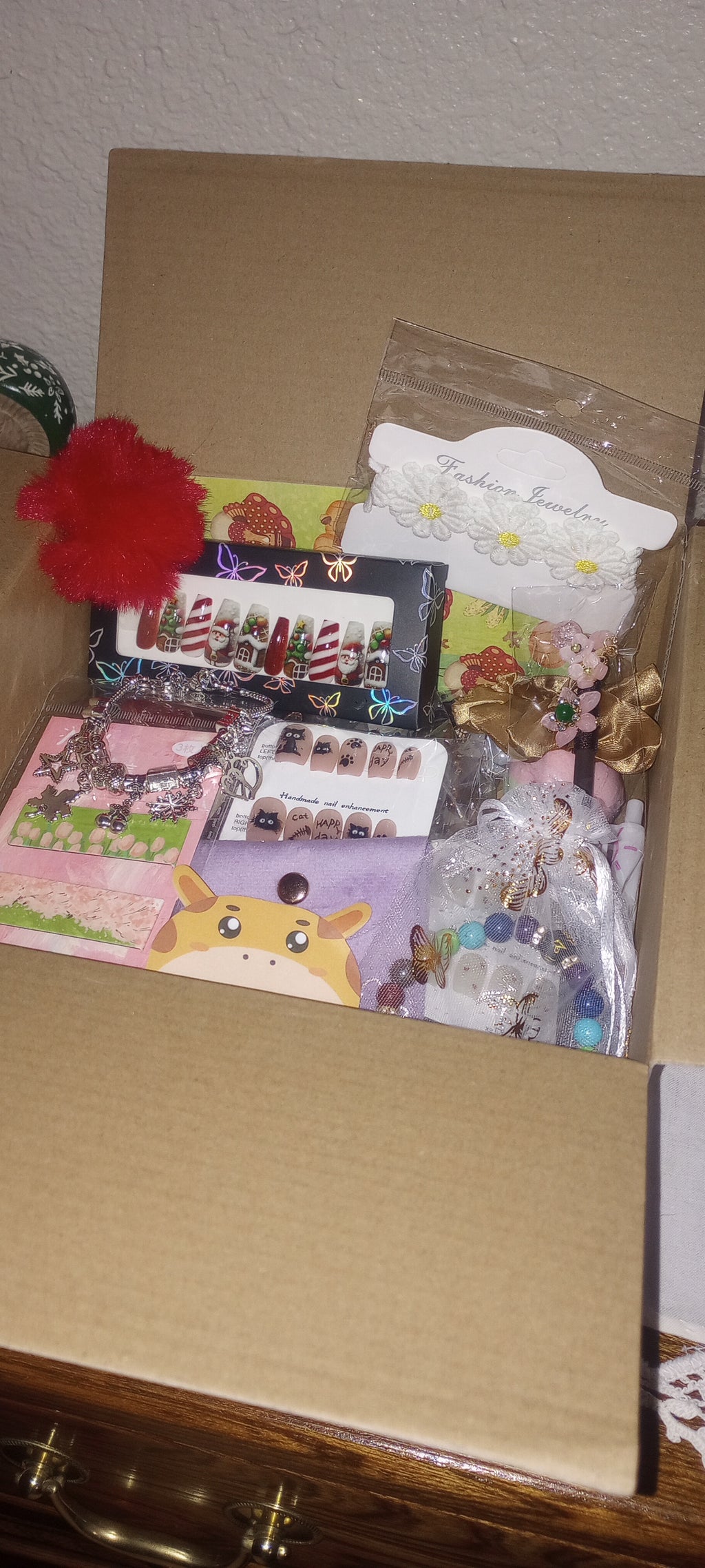 Jennifer's Joyous Mystery Box